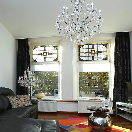 Apartman Luxury V History Written Delft