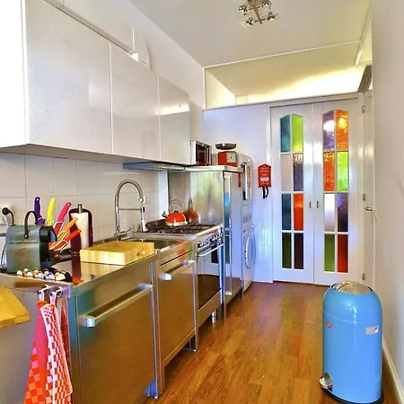 Luxury V History Written Apartament Delft